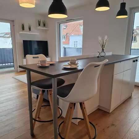Apartamento Stadt & - Neuwertige *